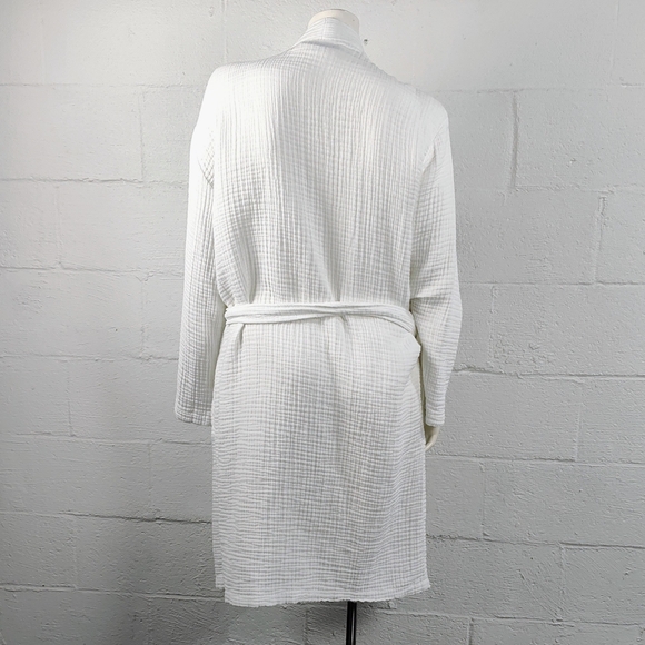 Parachute White Muslin Robe - Picture 2 of 4